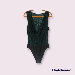 TORRID EMERALD GREEN LEOPARD PRINT STUDIO KNIT SURPLICE BODYSUIT